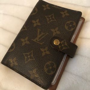 Louis Vuitton PM agenda
